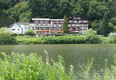 Hotel Gonzlay 特拉本特拉巴赫 外观 照片